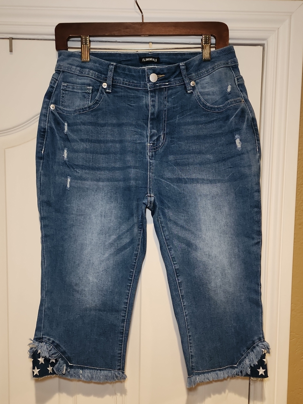 New Flamingals Patriotic Denim Capri Jeans, NWOT, Sz. Large